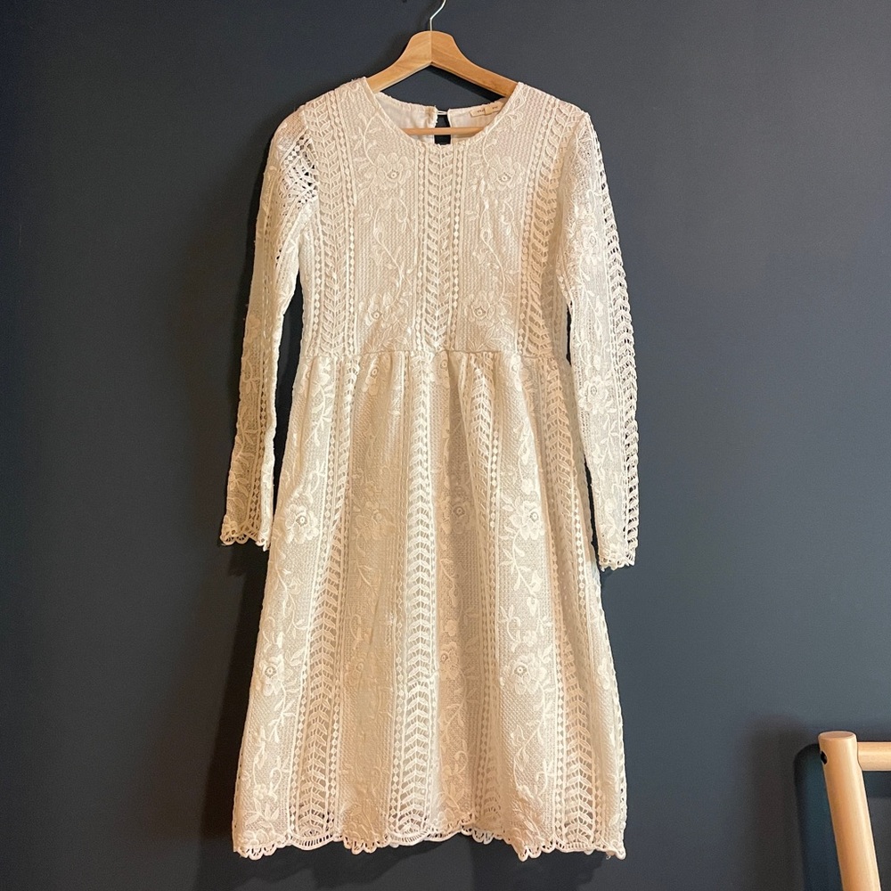 {sold on Vinted} Boutique White Lace Dress NWOT